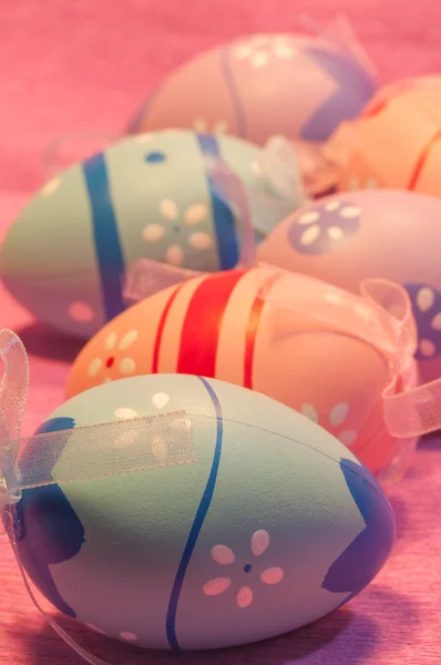  Easter Eggs on pink — 图库照片